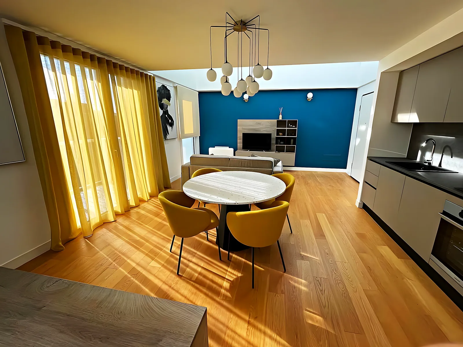 Séjour avec projet d’architecture intérieure et mobilier sur mesure à Pedregalejo, Málaga